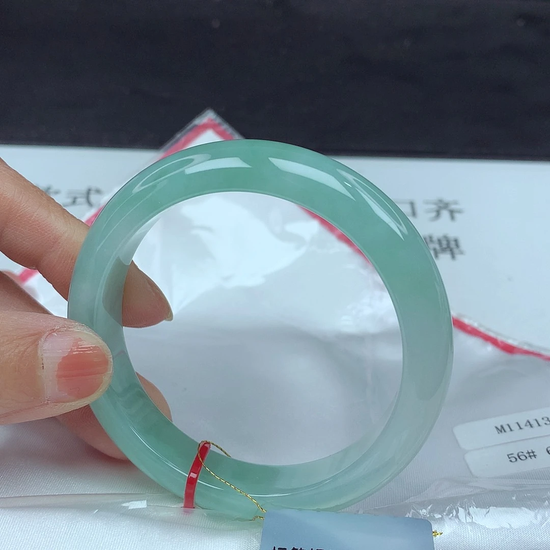 翡翠手镯未镶嵌56圈4139