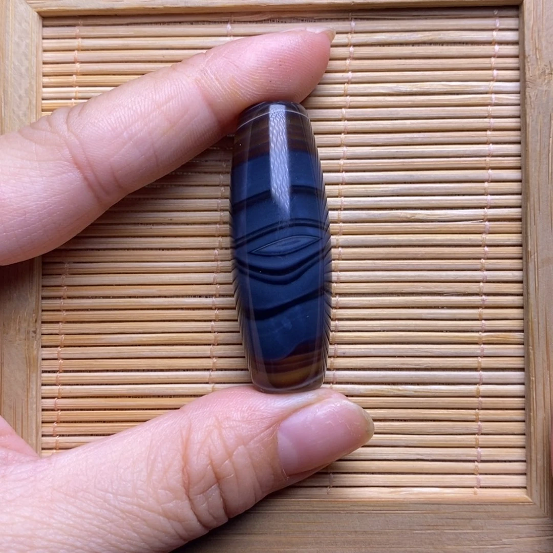 沈***磊玛瑙/玉髓未镶嵌珠宝半成品
