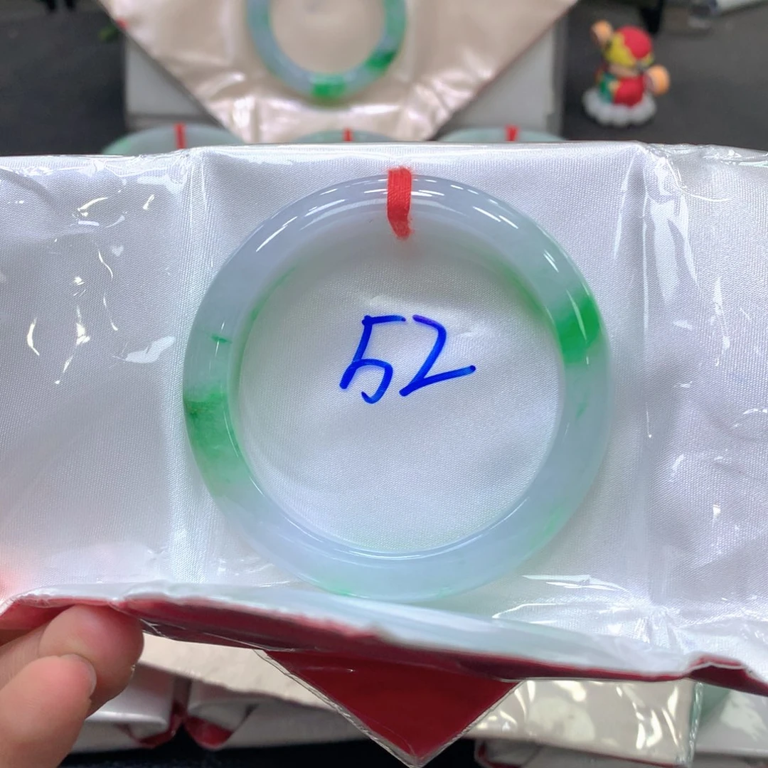 翡翠未镶嵌手镯52正