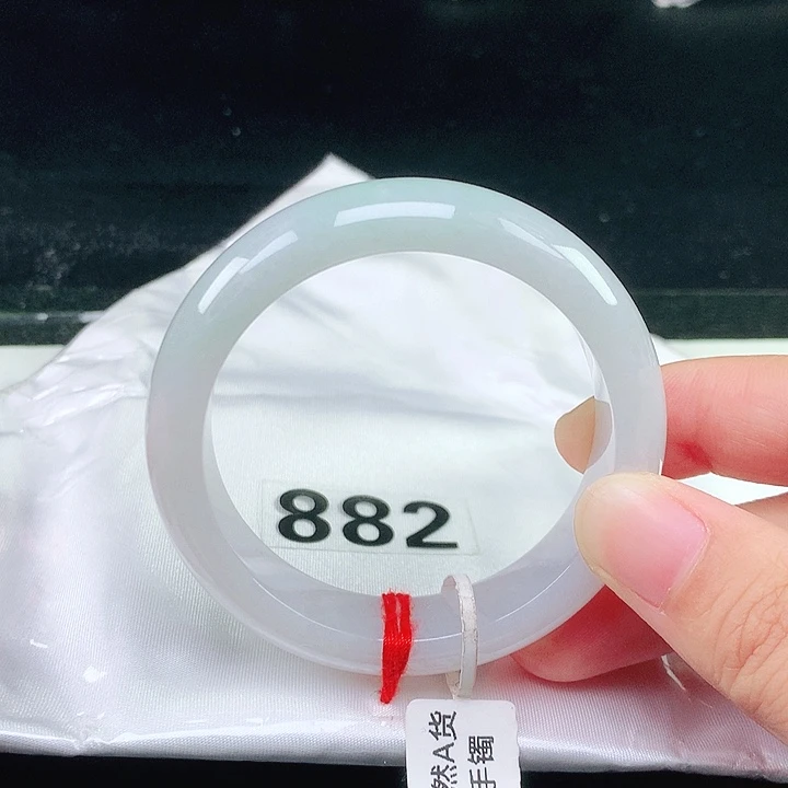 未镶嵌手镯翡翠翡翠手镯