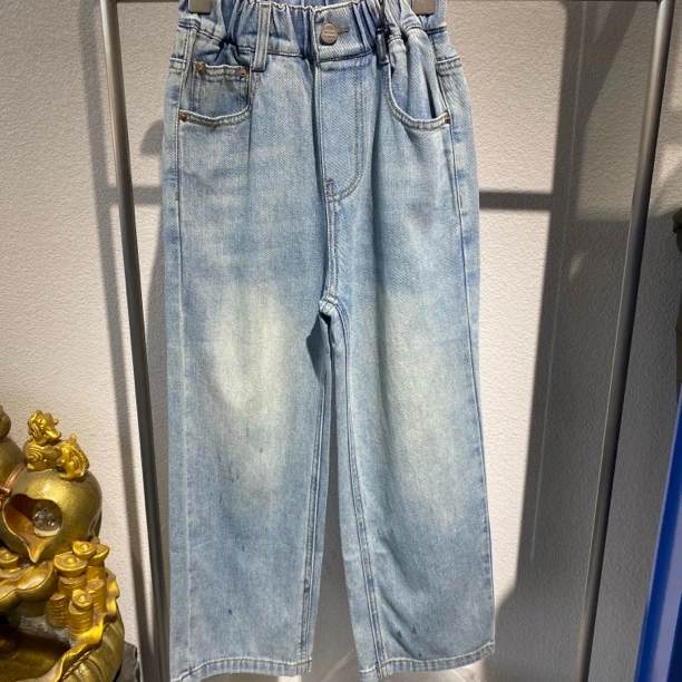 1538儿童直筒牛仔裤