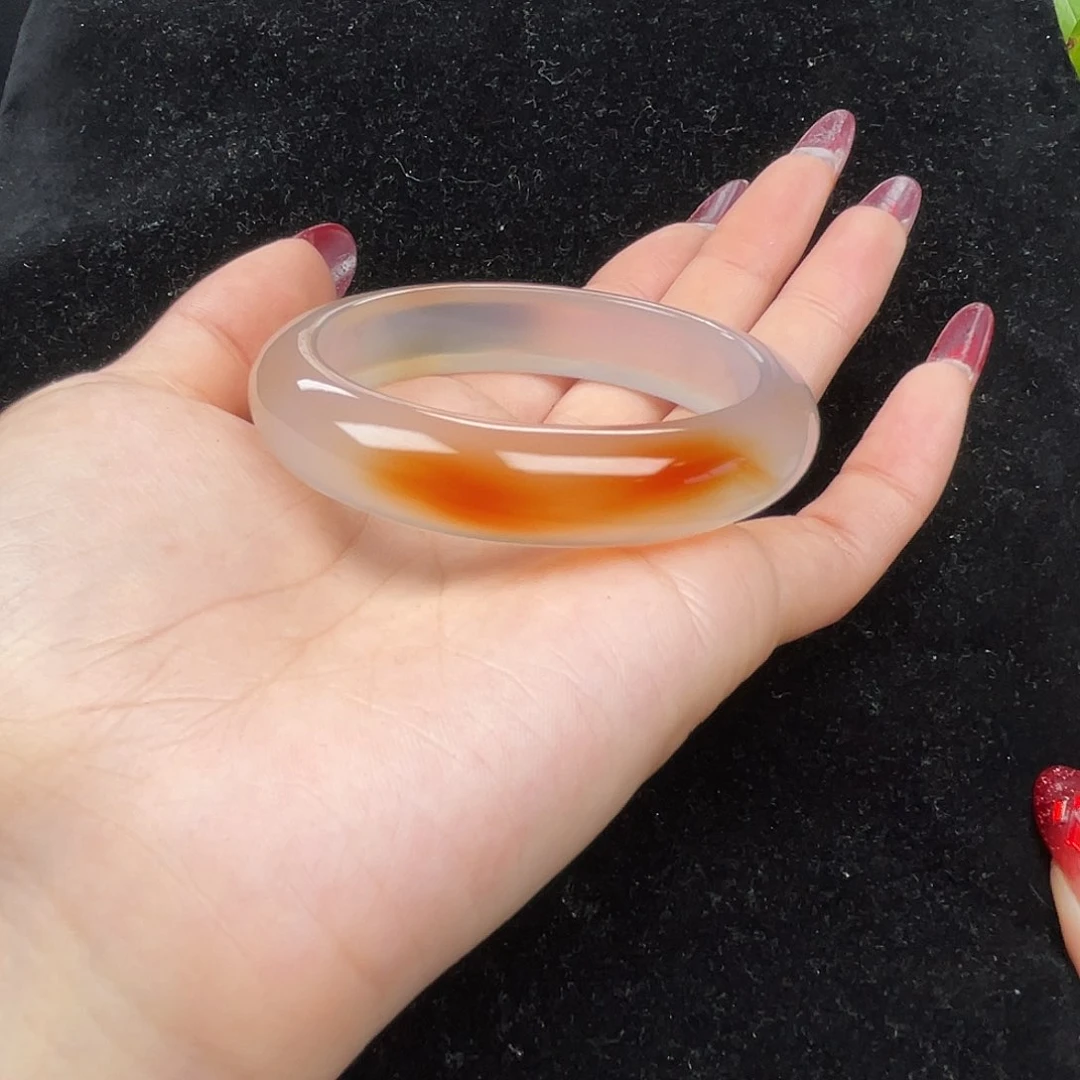 玛瑙/玉髓手镯未镶嵌田*