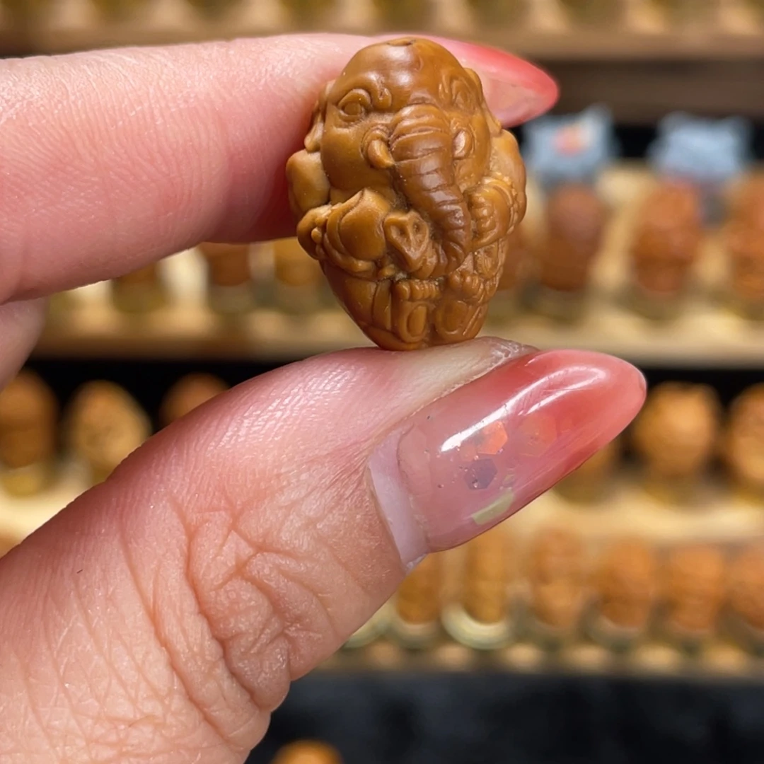 手串/手链橄榄核小象