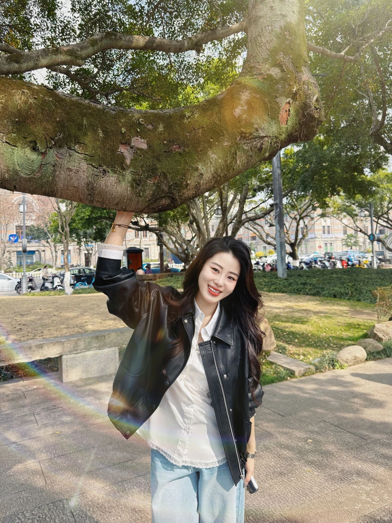 超软蛋白皮翻领皮衣外套