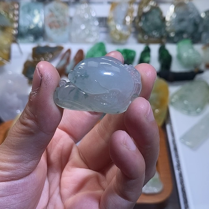 翡翠未镶嵌颈饰缅甸翡翠A货挂
