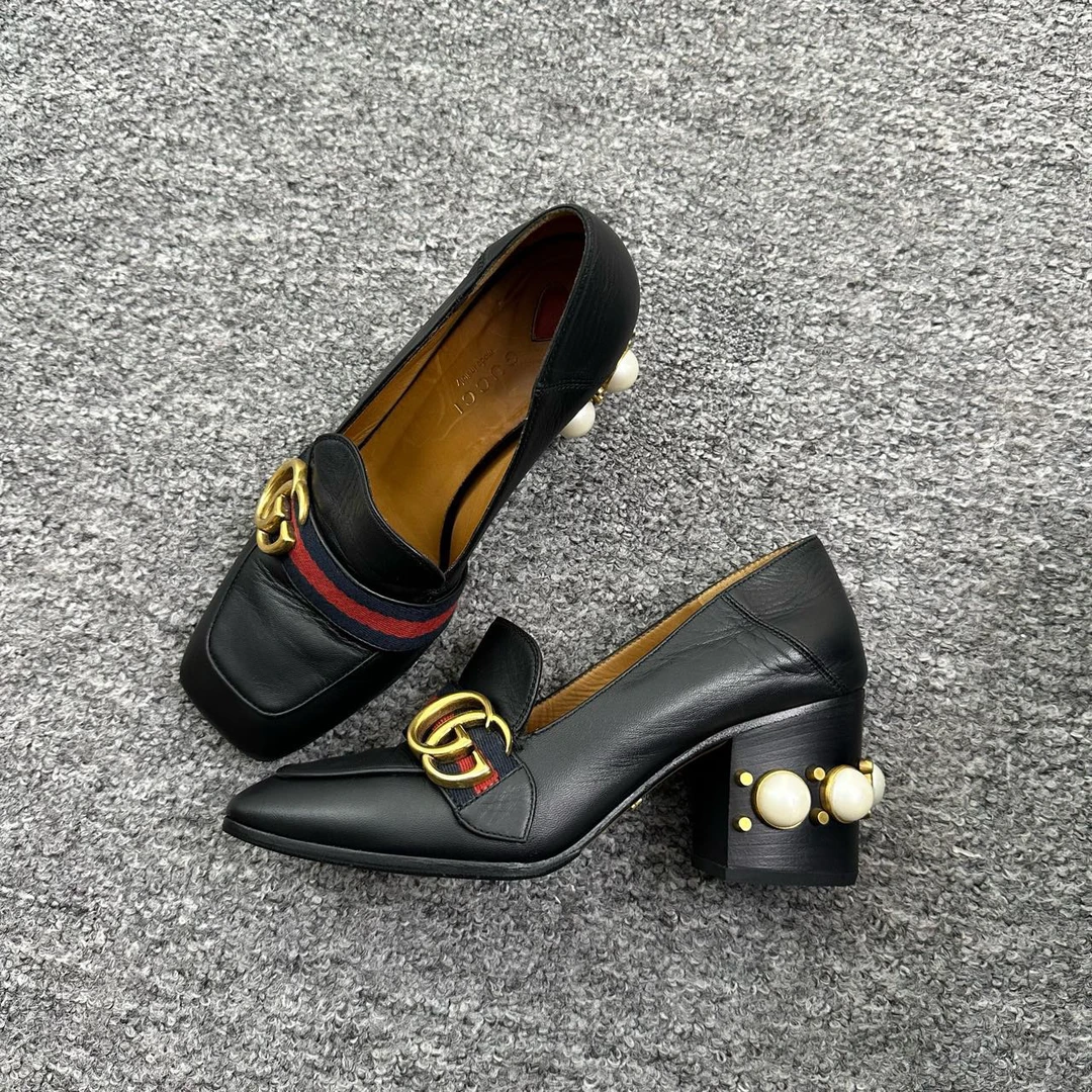 95新 GUCCI/古驰 35.5码/珍珠黑色方头高跟鞋/如图/修复/11583