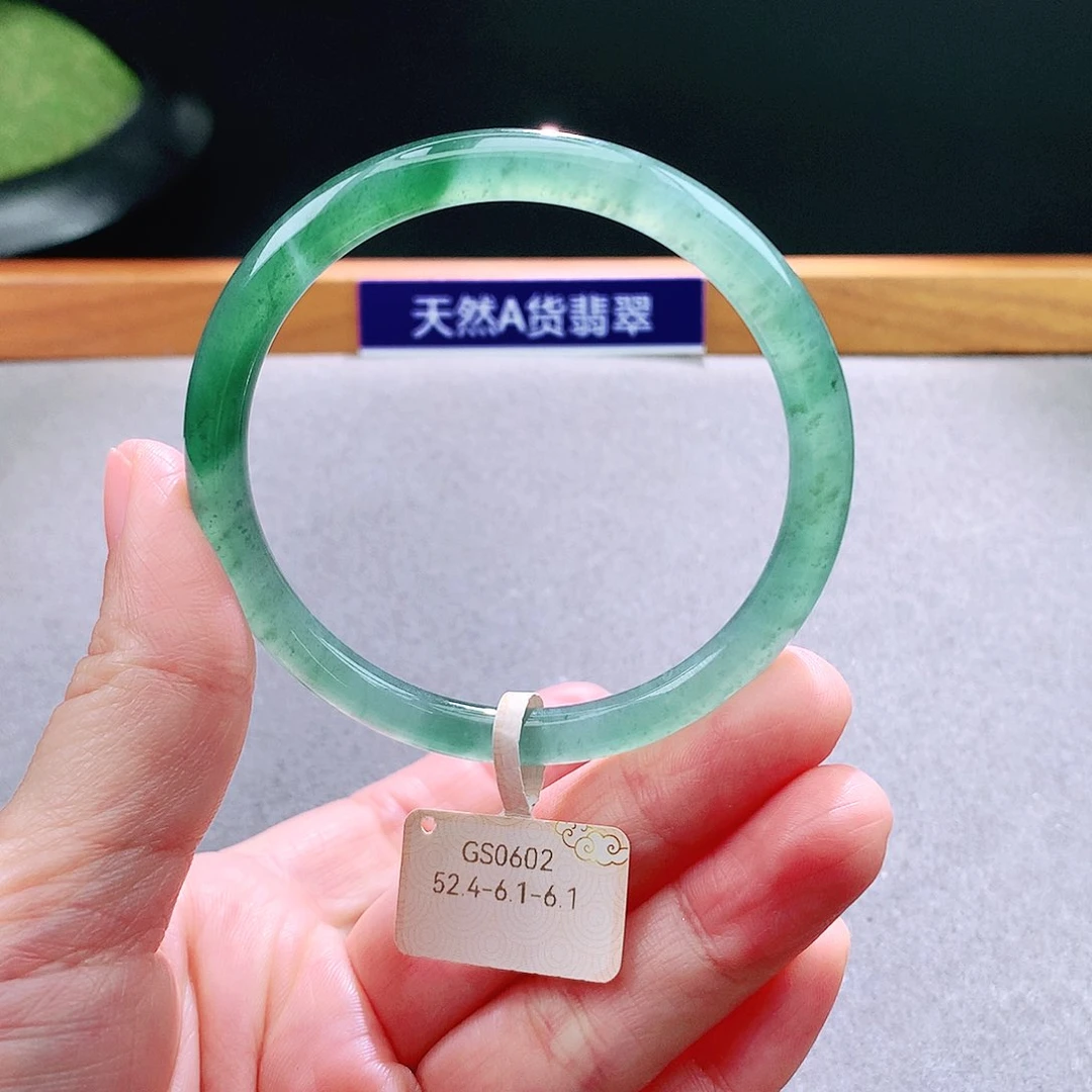 未镶嵌手镯翡翠天然翡翠手镯a货