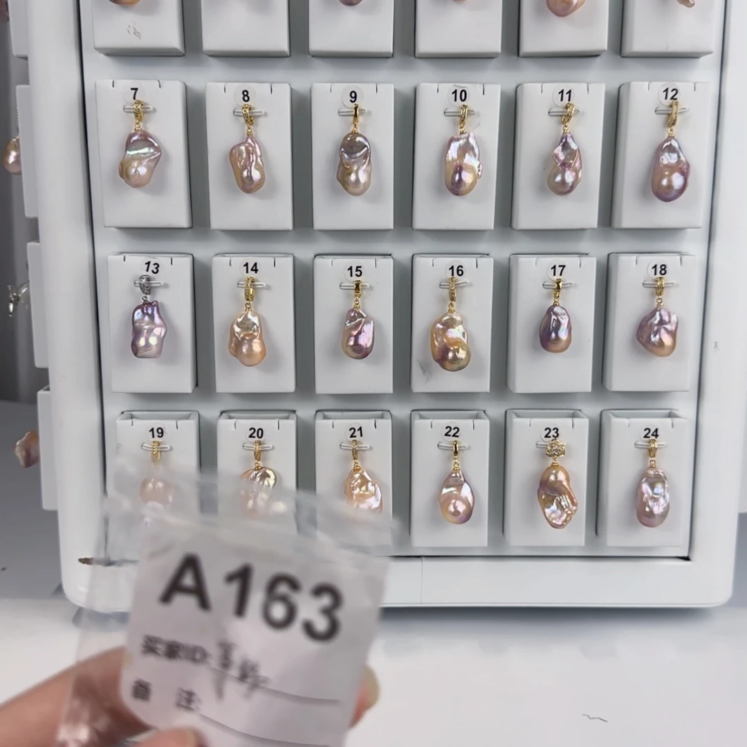 澗***秋颈饰合金淡水珍珠