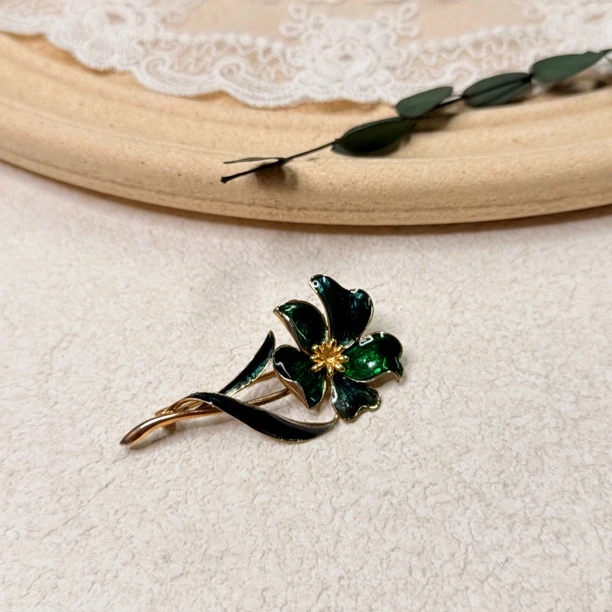 铜合金珐琅胸针 【六六中古】孤品复古胸针ad4888