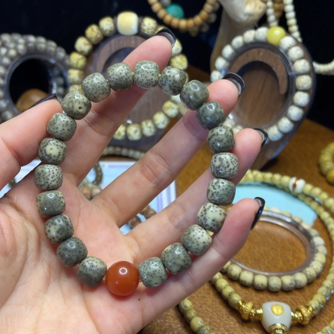 刀***臉吊坠星月菩提星月带配饰