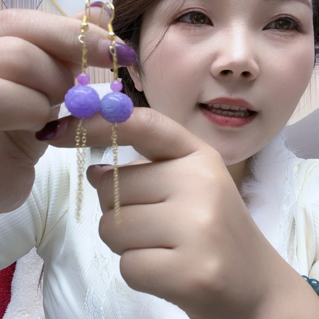 翡翠未镶嵌颈饰耳坠