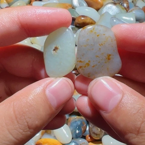 和田玉未镶嵌颈饰2-1