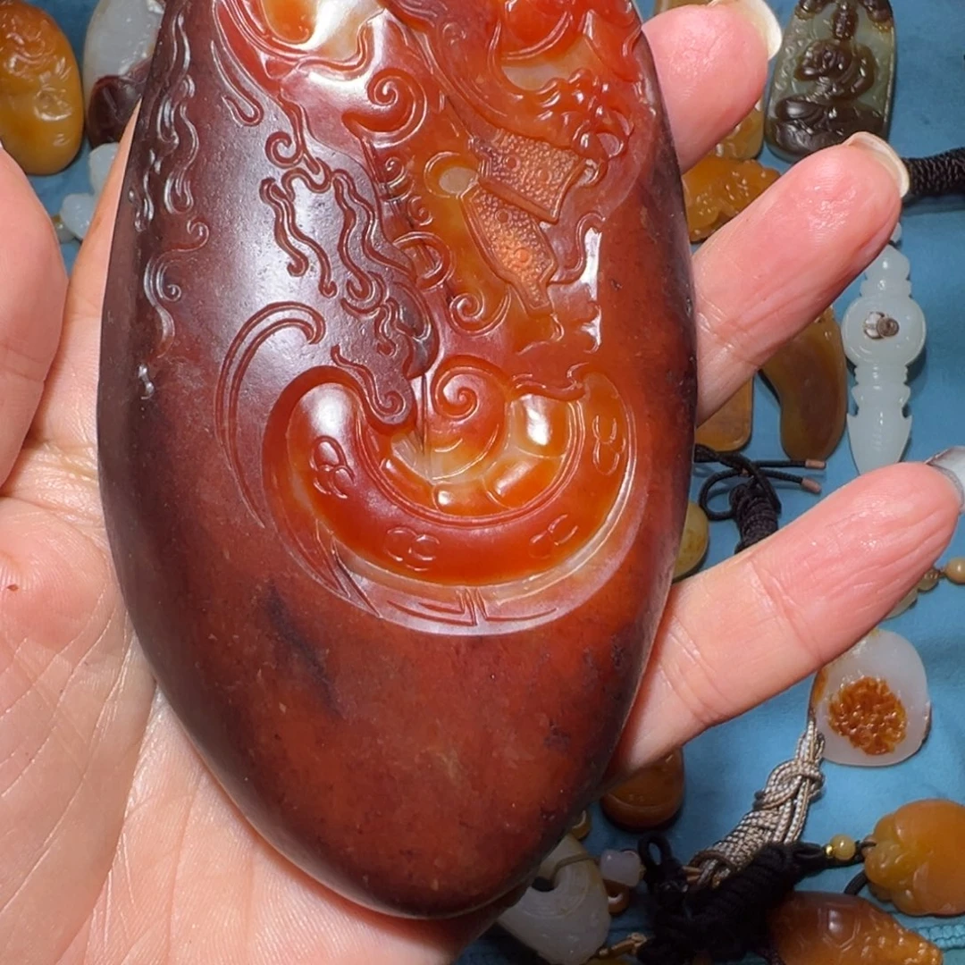 木***森和田玉未镶嵌颈饰