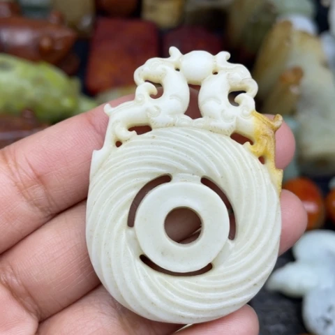 和田玉未镶嵌颈饰72