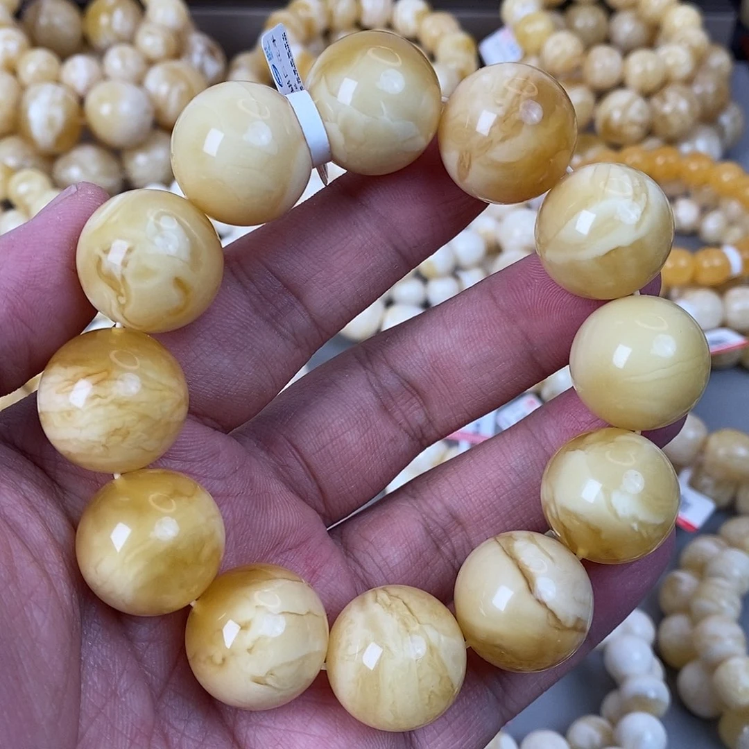 蜜蜡未镶嵌珠宝奇石21mm 63.1g