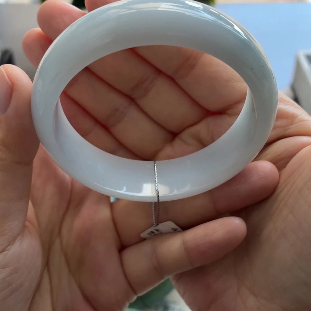 翡翠未镶嵌手镯天然