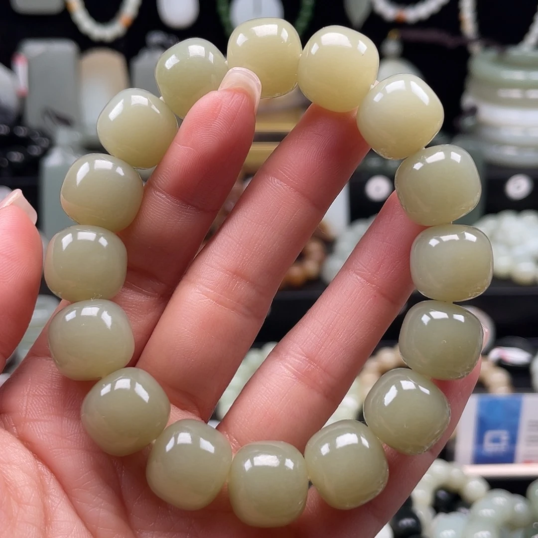 和田玉未镶嵌手链