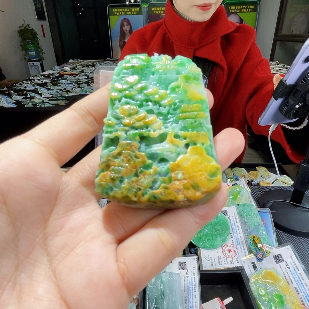 颈饰未镶嵌翡翠一