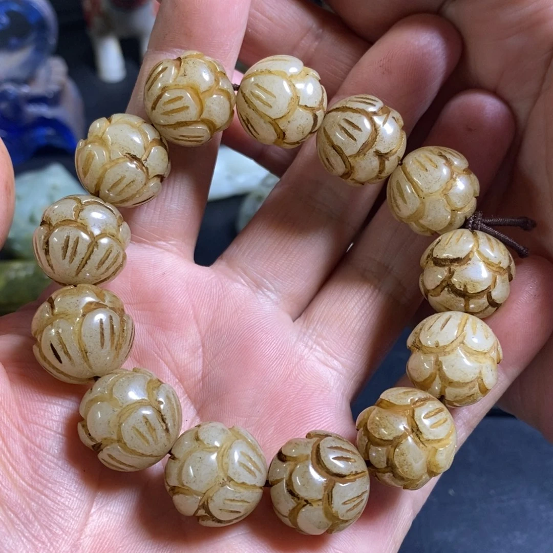 未镶嵌和田玉（糖玉）挂件