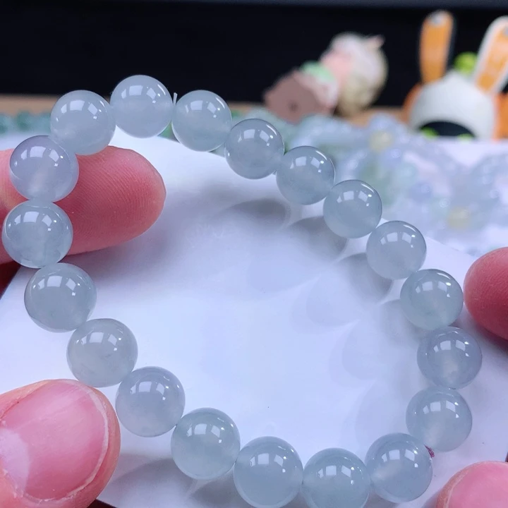 翡翠手链未镶嵌翡翠