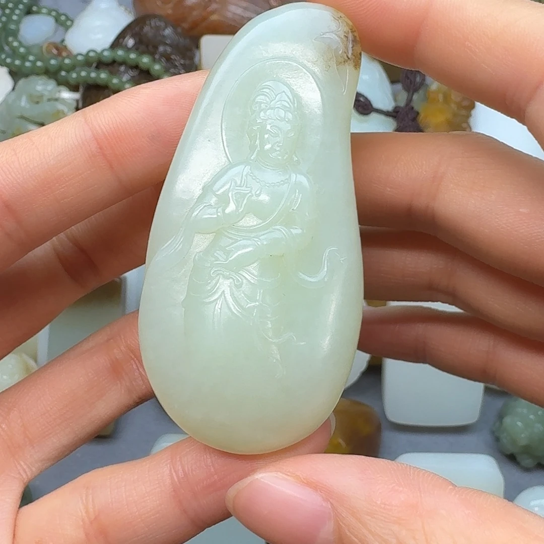 和田玉未镶嵌颈饰