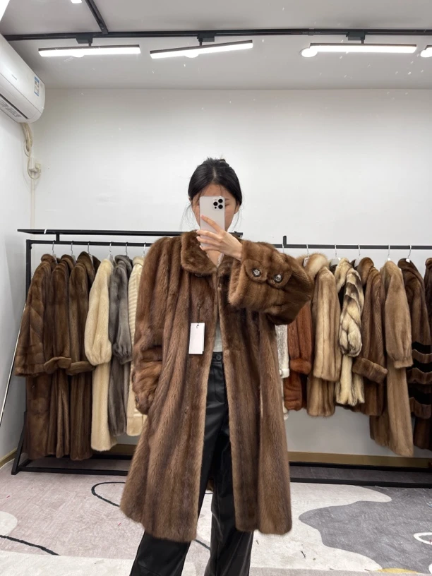 CC117(3XL)蜜棕色中古进口水貂毛外套,肩40胸围118衣长92袖长62