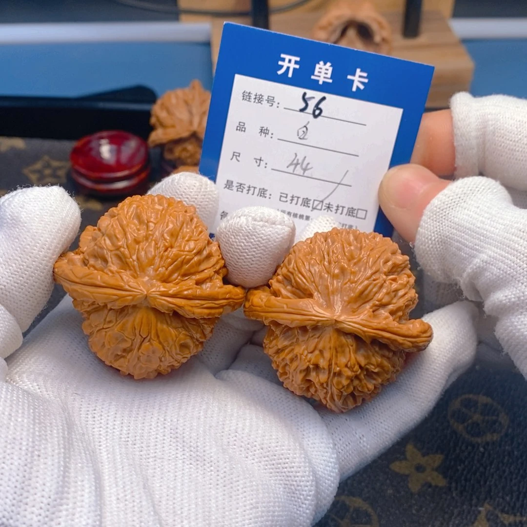 桃核吊坠文玩核桃