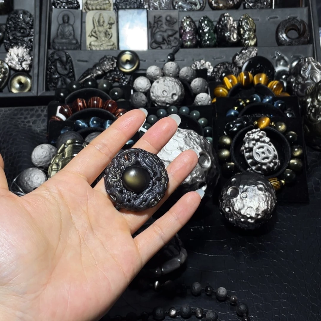 ****男黑曜岩未镶嵌珠宝奇石