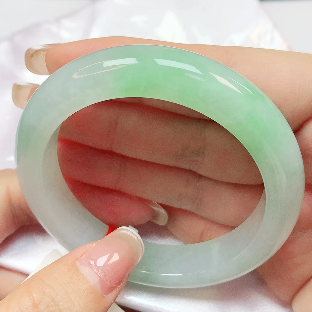 未镶嵌手镯翡翠抖音302