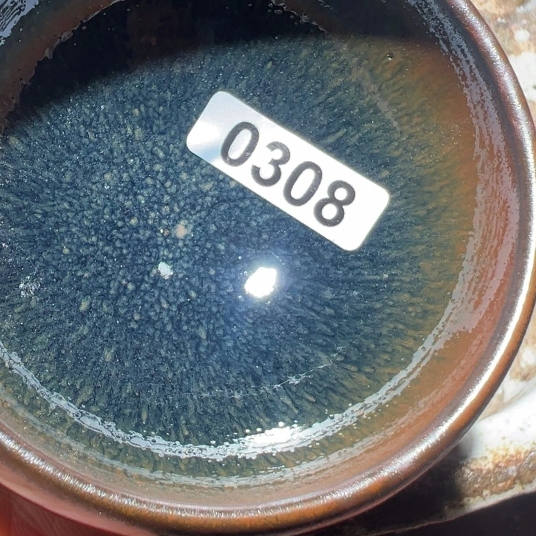 茶盏❤️****是一个有思想又有趣有创意