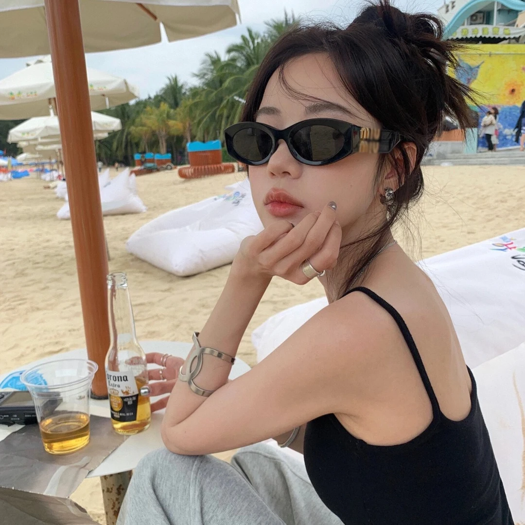 赵露思同款墨镜女款高级感SMU11W复古猫眼窄框MLU太阳眼镜