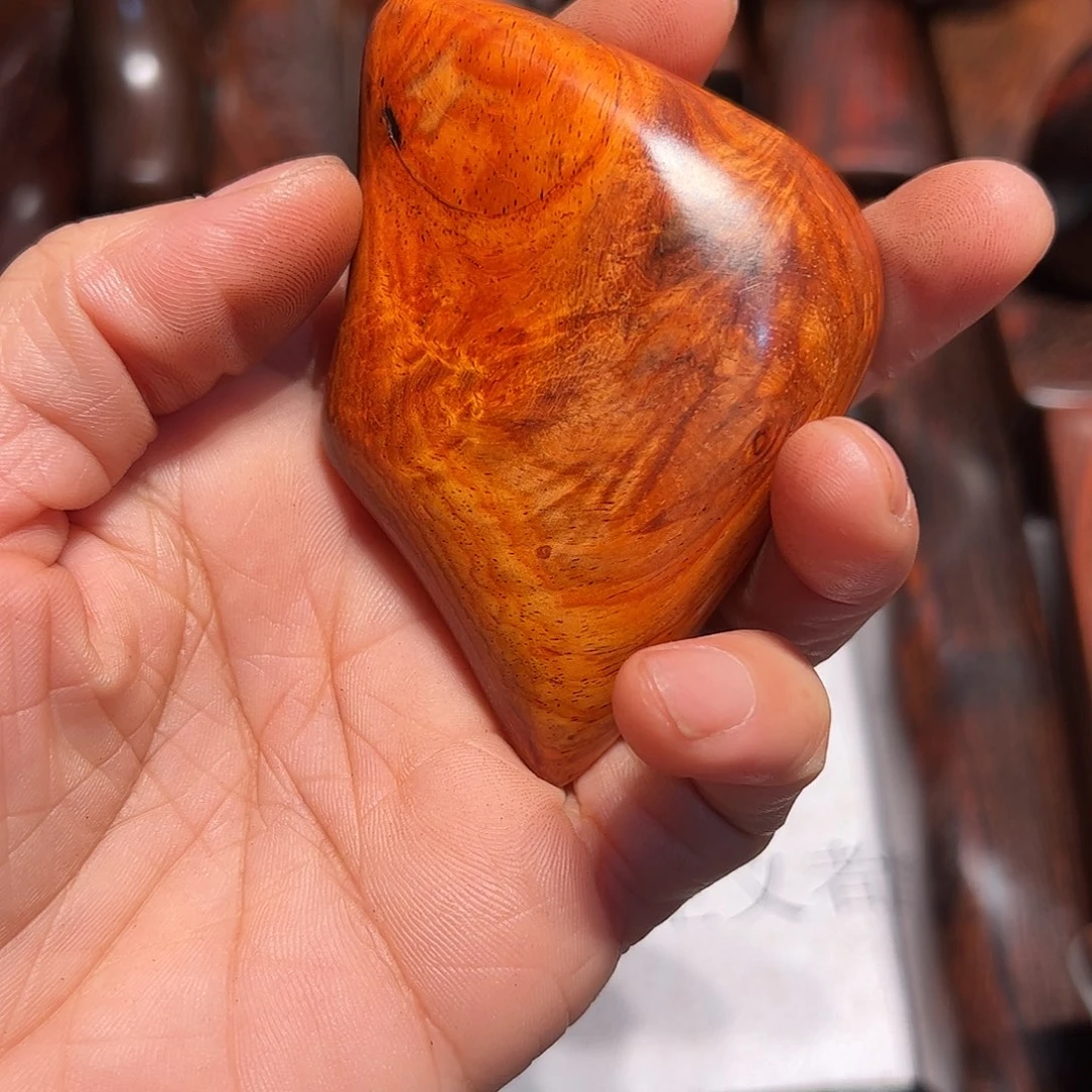 交趾黄檀（大红酸枝）行****0