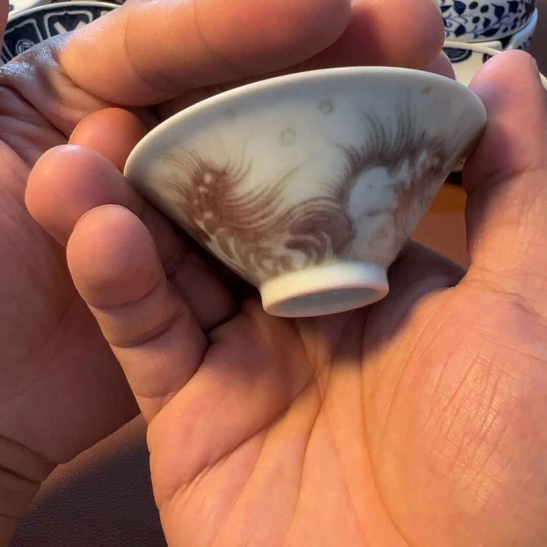福利微瑕釉里红小杯子