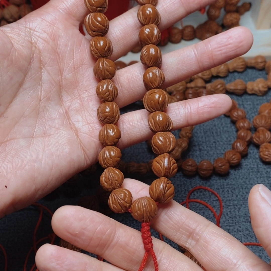 *****桃核吊坠桃枭手持1