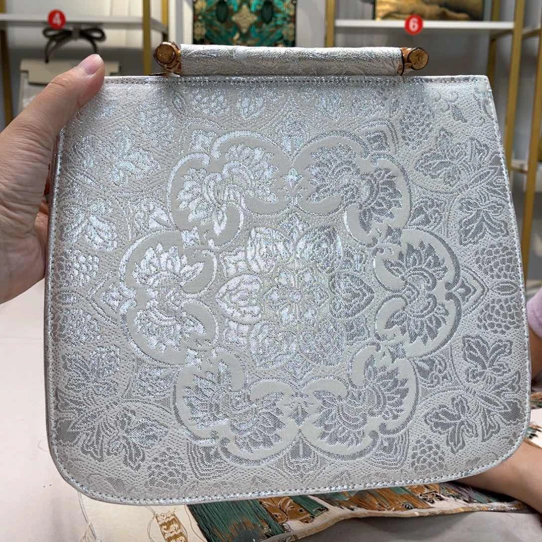 织绣直播间浮力大漏