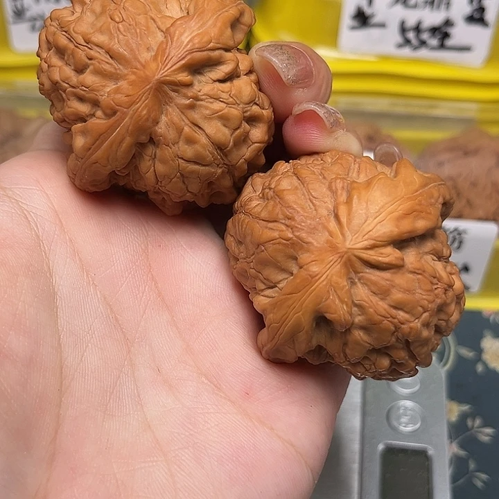 吊坠桃核46-23833-02