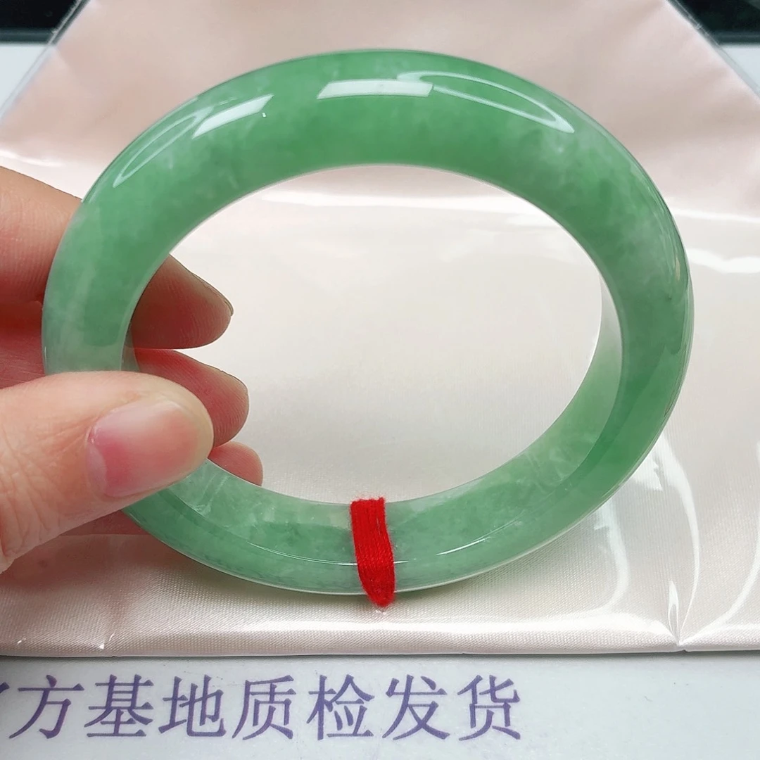 未镶嵌手镯翡翠57