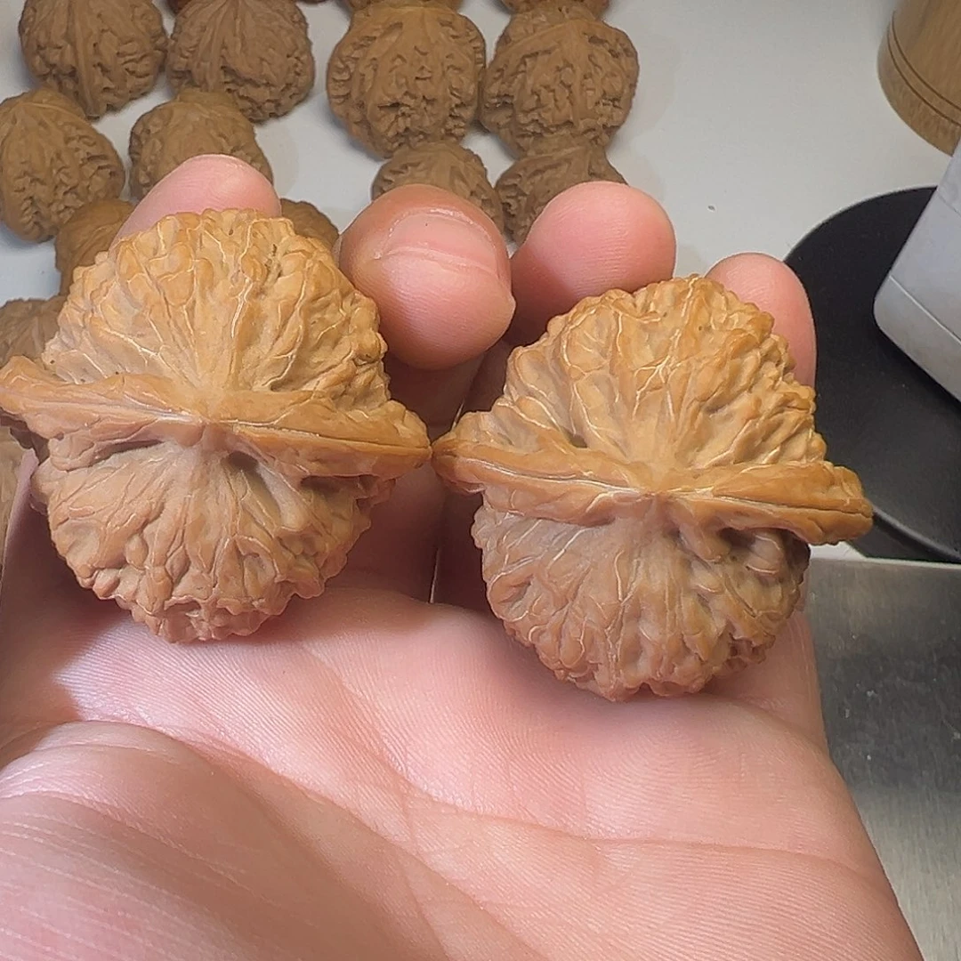 有***意猴头核桃吊坠文玩