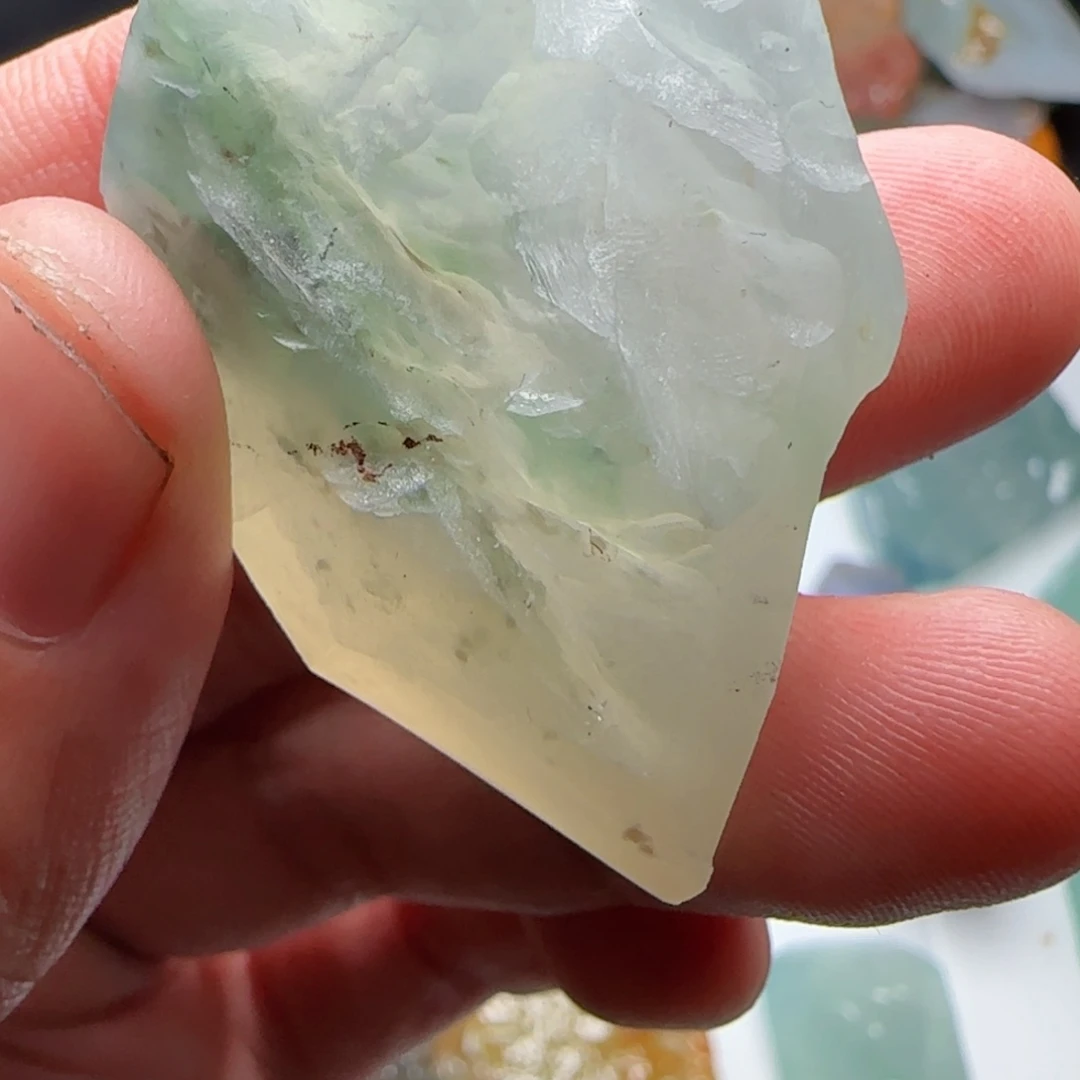 定制翡翠未镶嵌不包工