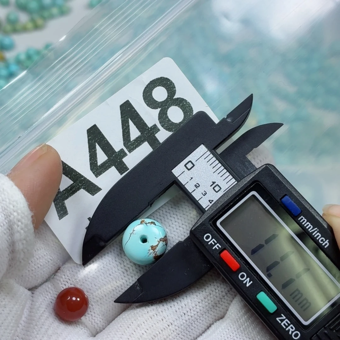 南红玛瑙未镶嵌珠宝奇石