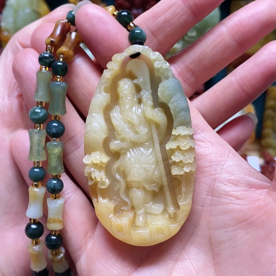 岫玉未镶嵌吊坠(赠链)