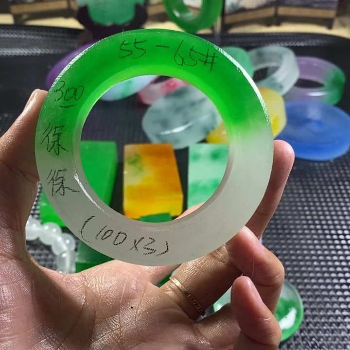亚克力非洲老料一物一拍