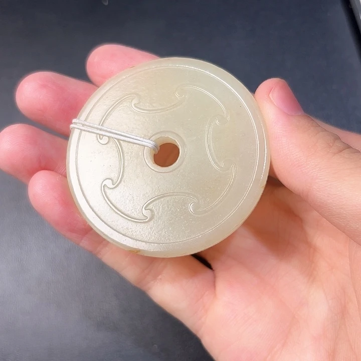 和田玉挂件未镶嵌艮*