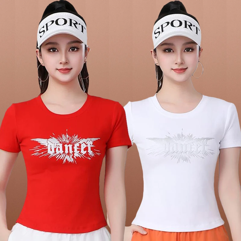 夏季新款广场舞服装上衣棉修身圆领印花字母运动跳体操鬼步舞衣服