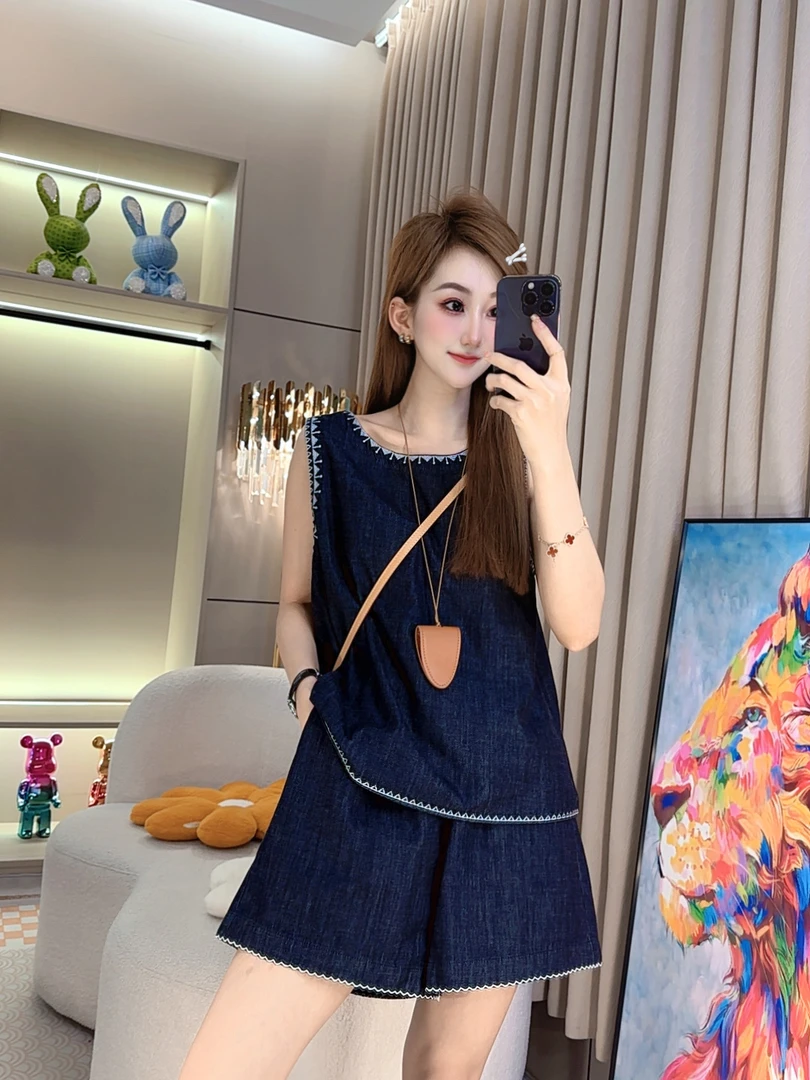夏季气质洋气时尚减龄宽松无袖薄牛仔短裤套装