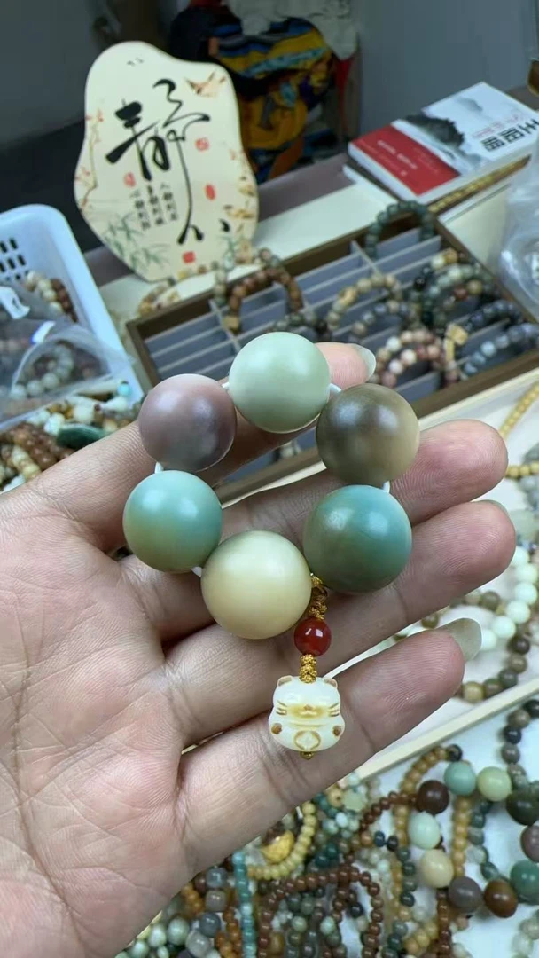 18左右圆珠手捻