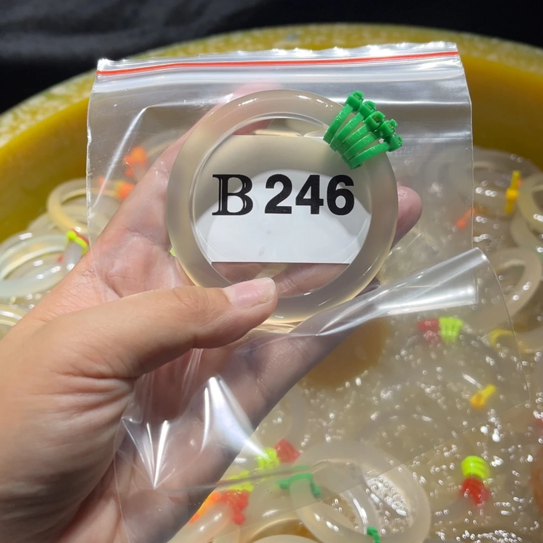 m***_玛瑙/玉髓未镶嵌手镯