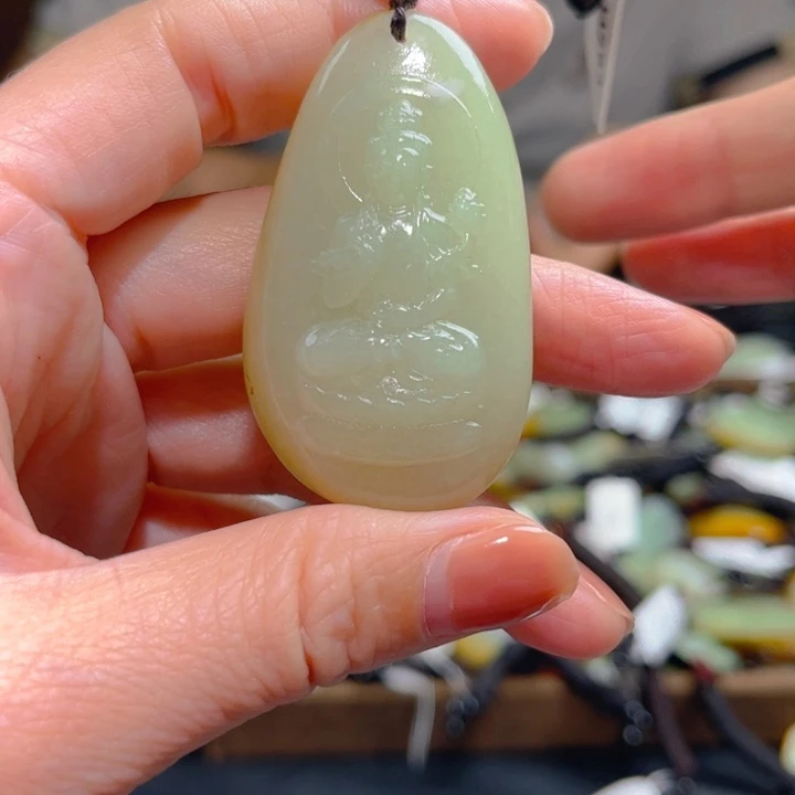 【闪购商品】和田玉未镶嵌颈饰