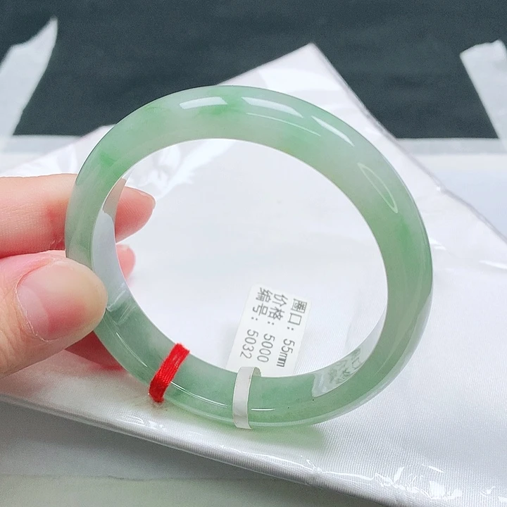 翡翠未镶嵌手镯手镯56