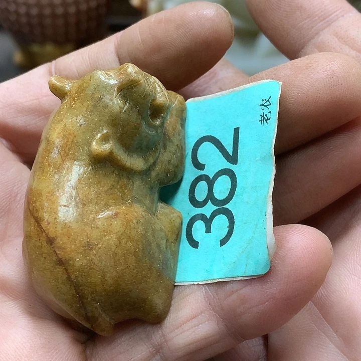 未镶嵌和田玉挂件